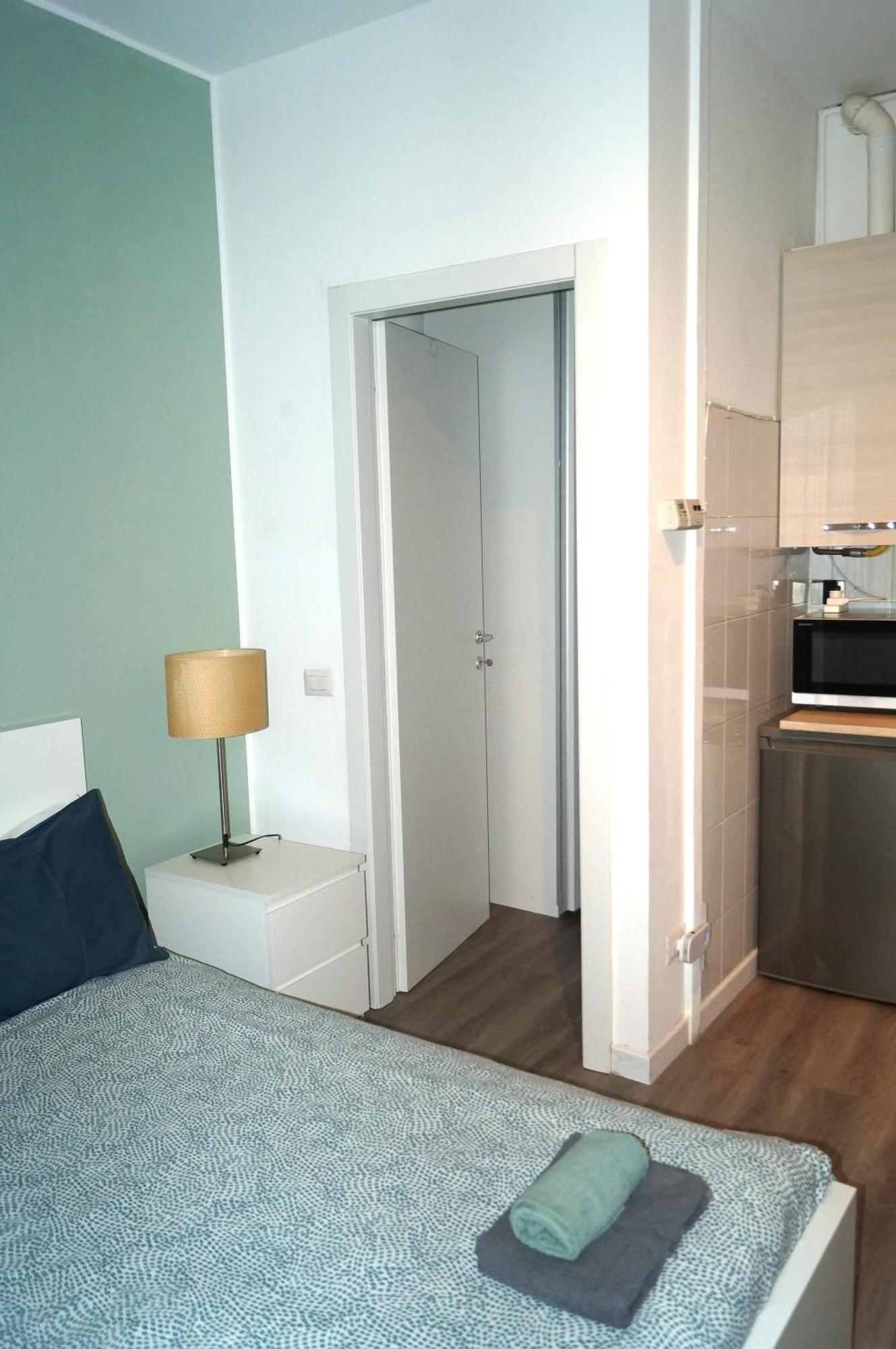 House Naviglio Quattro Leilighet Milano Eksteriør bilde